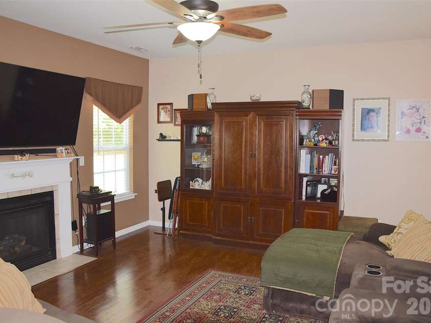2007 Streamlet Way, Monroe, NC 28110.  MLS# CAR4376790, YatesRealty ID 23855. Living room.