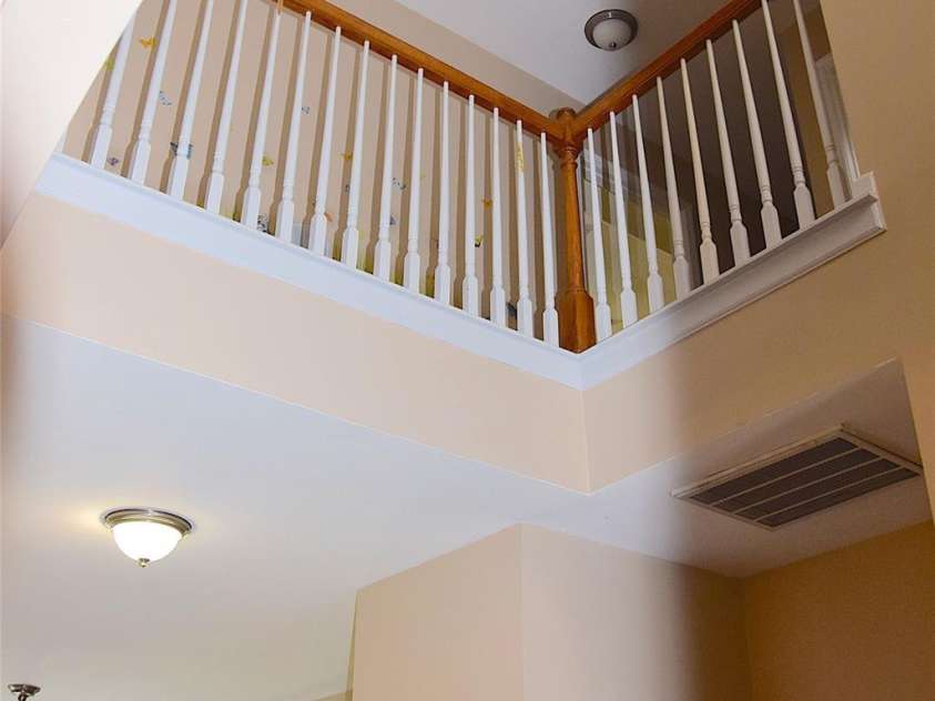 2007 Streamlet Way, Monroe, NC 28110.  MLS# CAR4376790, YatesRealty ID 23855. Two story entryway.