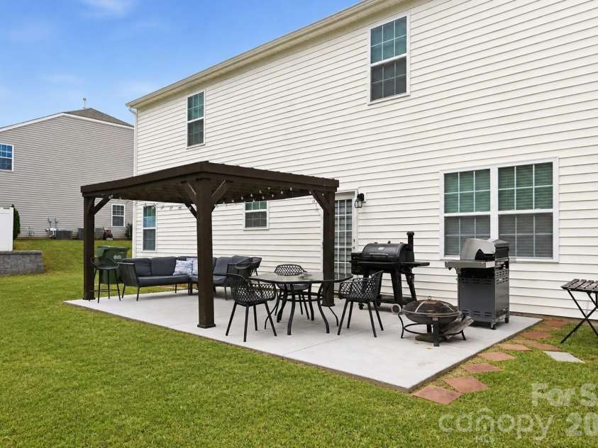 112 Meadow Stream Drive, Mount Holly, NC 28120.  MLS# CAR4378040, YatesRealty ID 23856. Patio