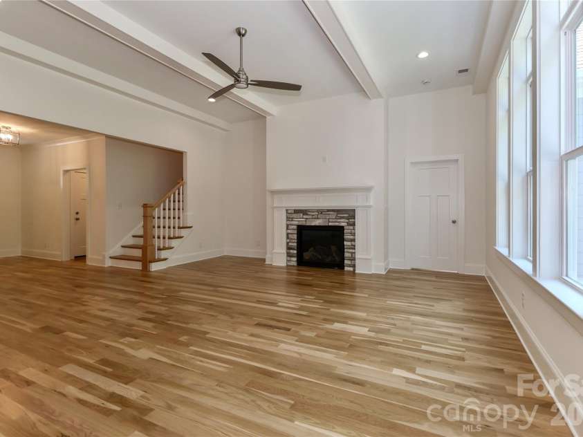 1061 The Glen Street, Statesville, NC 28677.  MLS# CAR4257155, YatesRealty ID 23857. 