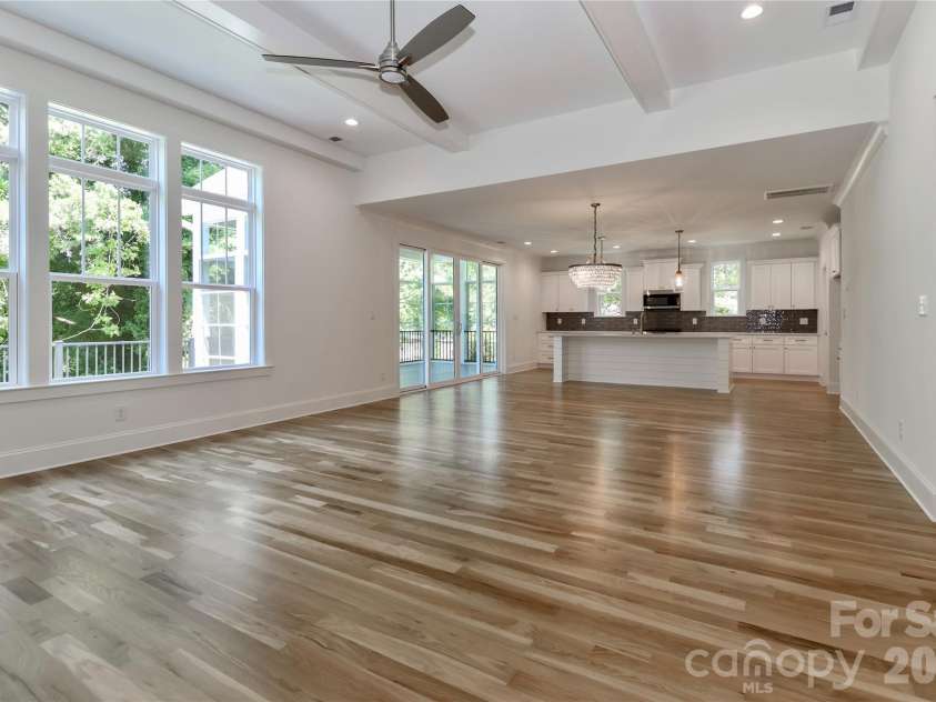 1061 The Glen Street, Statesville, NC 28677.  MLS# CAR4257155, YatesRealty ID 23857. 