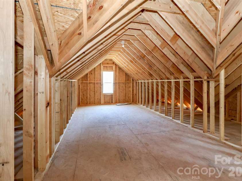 1061 The Glen Street, Statesville, NC 28677.  MLS# CAR4257155, YatesRealty ID 23857. 