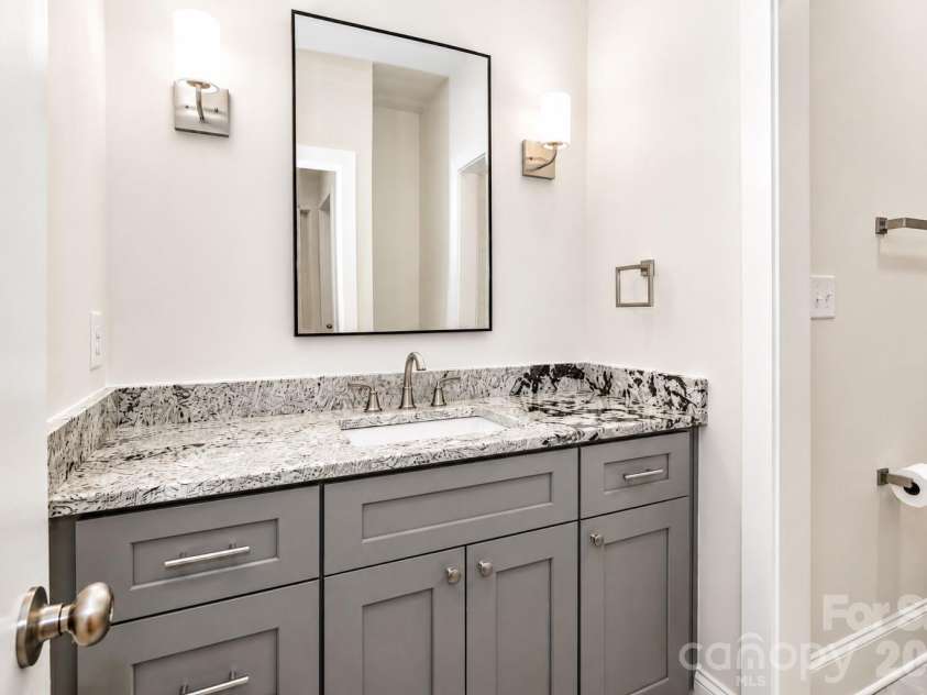 1061 The Glen Street, Statesville, NC 28677.  MLS# CAR4257155, YatesRealty ID 23857. 