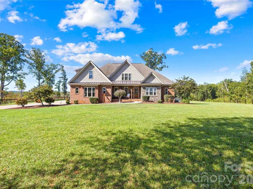 1989 Joe Johnson Road, Catawba, NC 28609.  MLS# CAR4380445, YatesRealty ID 23858. 