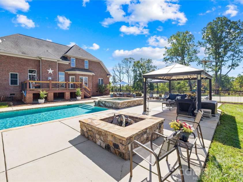 1989 Joe Johnson Road, Catawba, NC 28609.  MLS# CAR4380445, YatesRealty ID 23858. 
