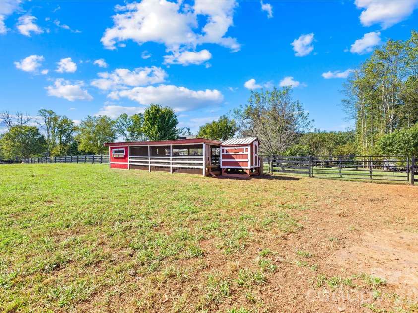 1989 Joe Johnson Road, Catawba, NC 28609.  MLS# CAR4380445, YatesRealty ID 23858. 
