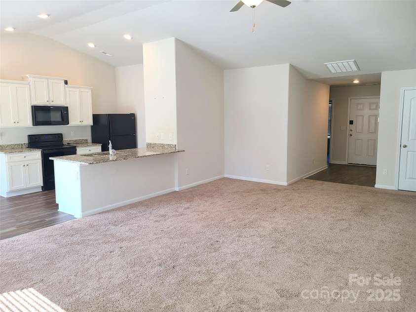 1195 Winding Creek Road, Salisbury, NC 28146.  MLS# CAR4267399, YatesRealty ID 23859. Breakfast Bar/Granite Counters