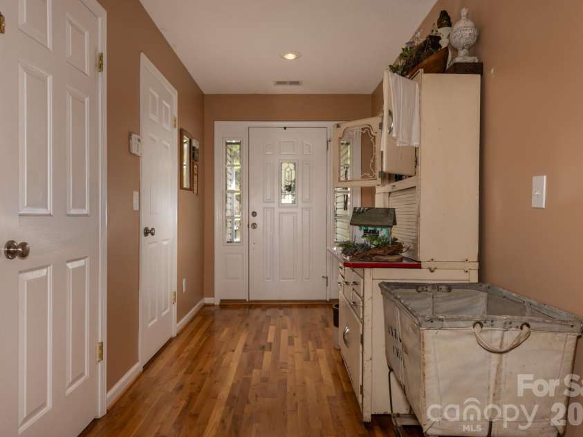 611 Briar Creek Drive, North Wilkesboro, NC 28659.  MLS# CAR4371403, YatesRealty ID 23860. 