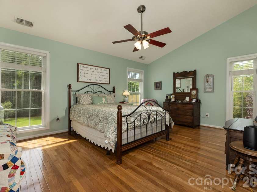 611 Briar Creek Drive, North Wilkesboro, NC 28659.  MLS# CAR4371403, YatesRealty ID 23860. 