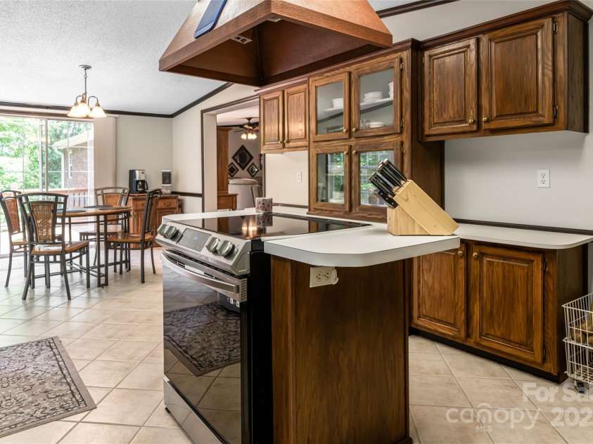 128-129 Oak Trails Pass, Leicester, NC 28748.  MLS# CAR4273960, YatesRealty ID 23861. 