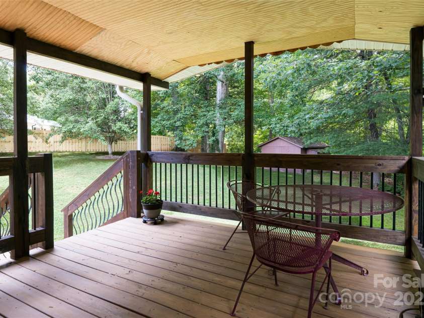 128-129 Oak Trails Pass, Leicester, NC 28748.  MLS# CAR4273960, YatesRealty ID 23861. 