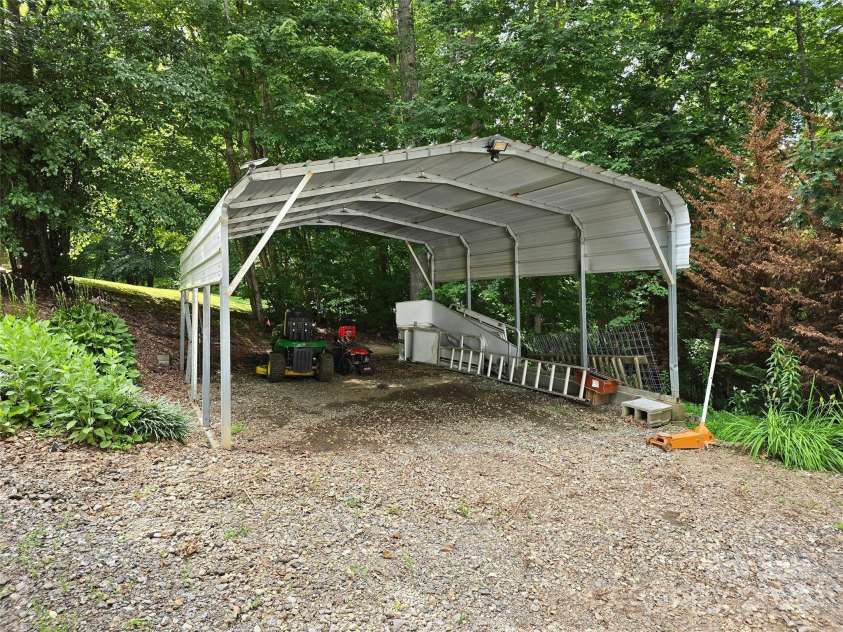 128-129 Oak Trails Pass, Leicester, NC 28748.  MLS# CAR4273960, YatesRealty ID 23861. 