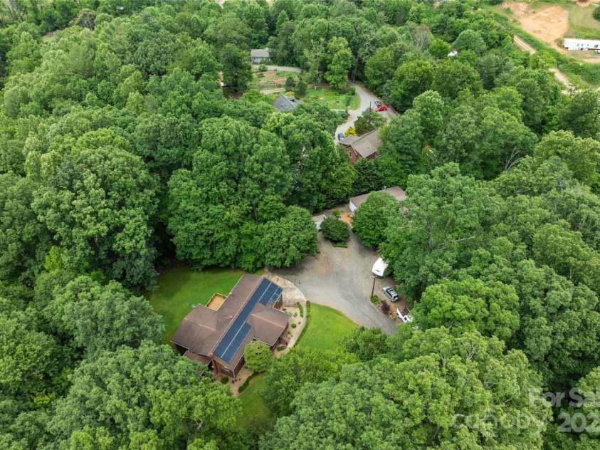 128-129 Oak Trails Pass, Leicester, NC 28748.  MLS# CAR4273960, YatesRealty ID 23861. 