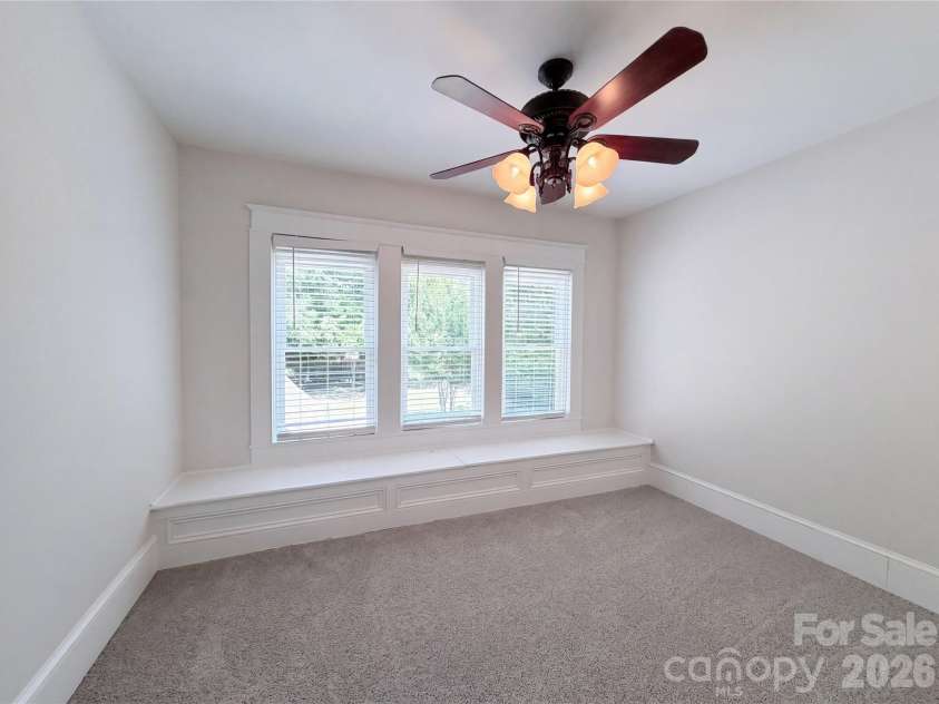 329 Mclelland Avenue, Mooresville, NC 28115.  MLS# CAR4381970, YatesRealty ID 23861. 