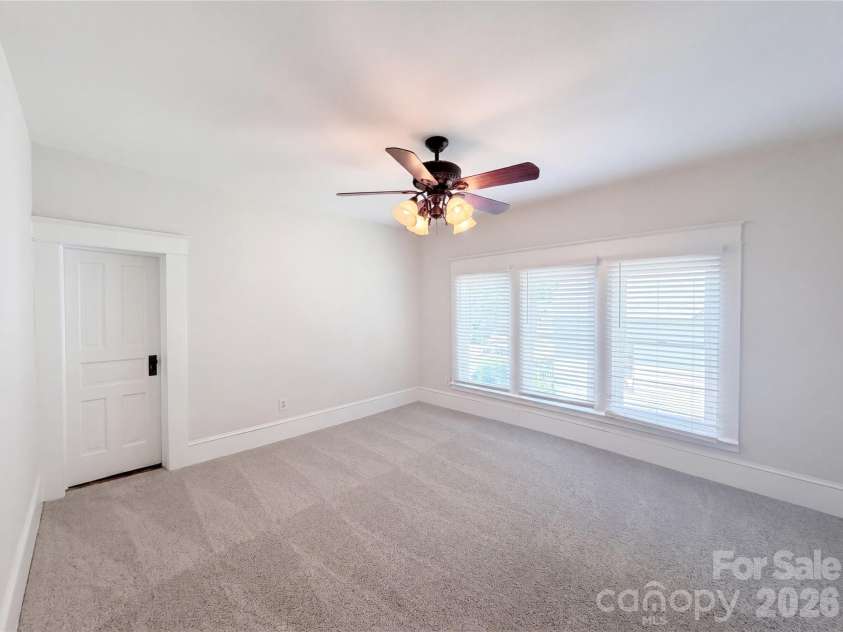 329 Mclelland Avenue, Mooresville, NC 28115.  MLS# CAR4381970, YatesRealty ID 23861. 