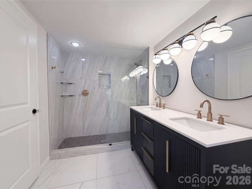 329 Mclelland Avenue, Mooresville, NC 28115.  MLS# CAR4381970, YatesRealty ID 23861. 