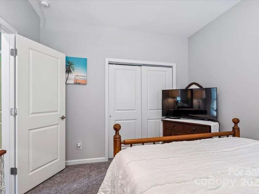 344 Linestowe Drive, Belmont, NC 28012.  MLS# CAR4259466, YatesRealty ID 23862. 