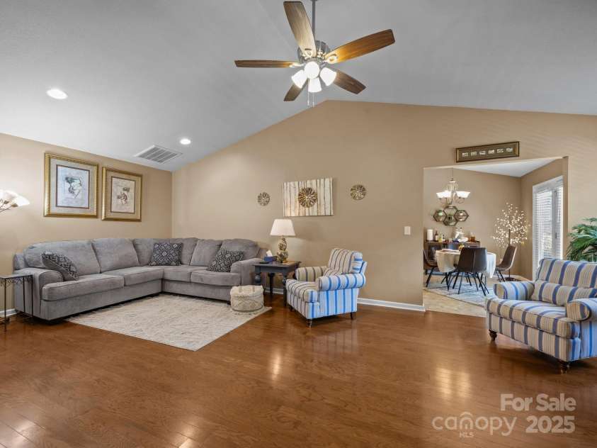 96 Sunny Meadows Boulevard, Arden, NC 28704.  MLS# CAR4251312, YatesRealty ID 23863. 