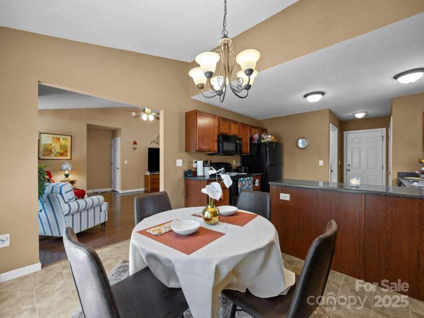 96 Sunny Meadows Boulevard, Arden, NC 28704.  MLS# CAR4251312, YatesRealty ID 23863. 