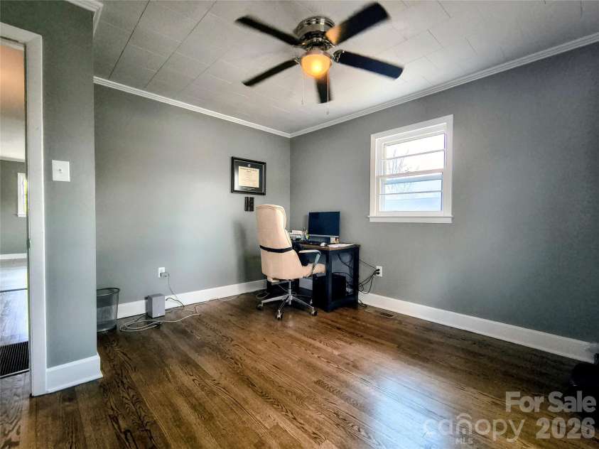 143 Tabernacle Road, Black Mountain, NC 28711.  MLS# CAR4360711, YatesRealty ID 23867. 