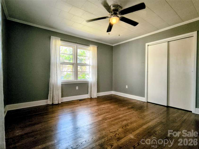 143 Tabernacle Road, Black Mountain, NC 28711.  MLS# CAR4360711, YatesRealty ID 23867. 