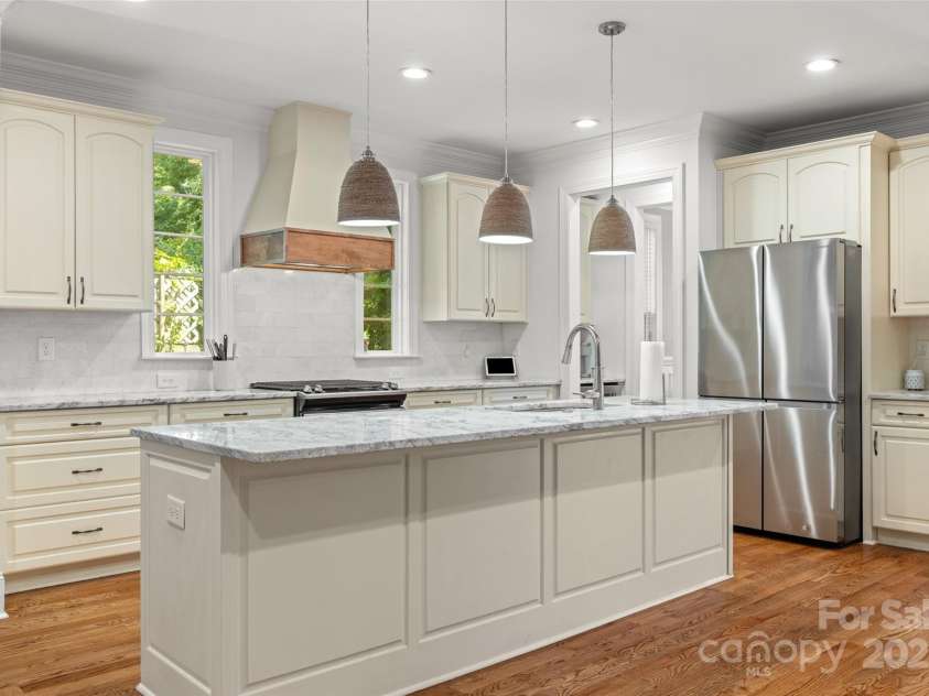 319 Catawba Avenue, Rock Hill, SC 29730.  MLS# CAR4273520, YatesRealty ID 23868. 