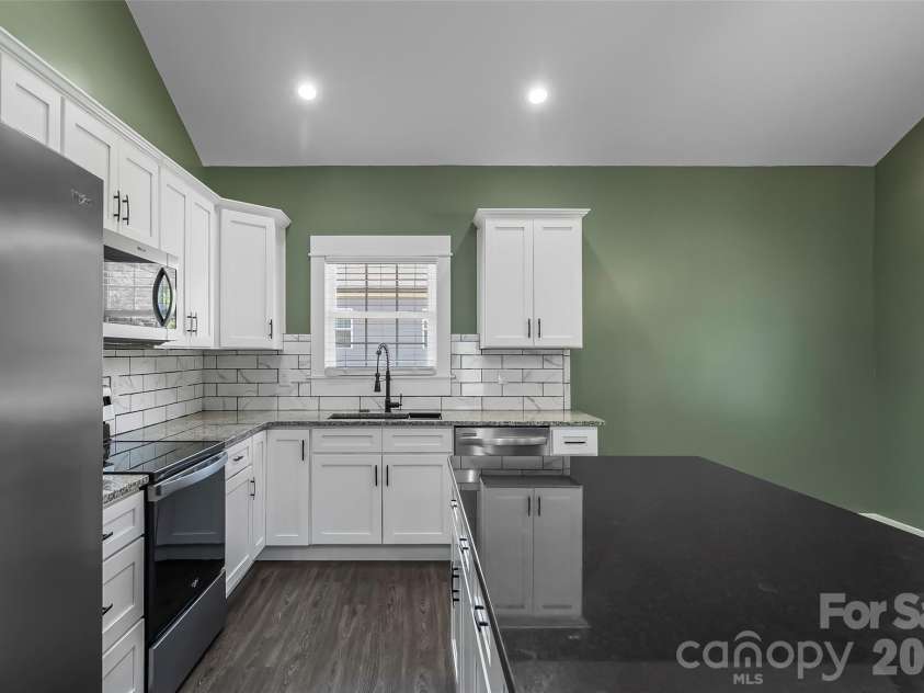 364 Carolina Avenue Avenue, Marion, NC 28752.  MLS# CAR4382907, YatesRealty ID 23869. 