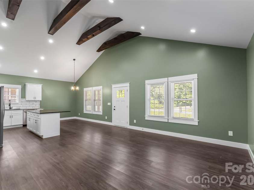 364 Carolina Avenue Avenue, Marion, NC 28752.  MLS# CAR4382907, YatesRealty ID 23869. 