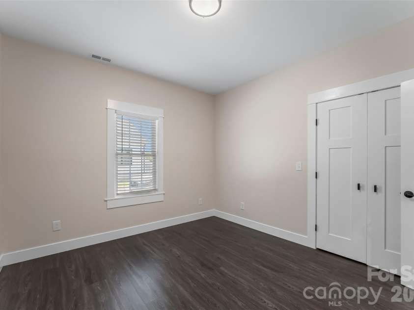 364 Carolina Avenue Avenue, Marion, NC 28752.  MLS# CAR4382907, YatesRealty ID 23869. 