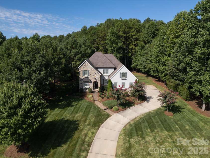 13418 Castleford Drive, Mint Hill, NC 28227.  MLS# CAR4338644, YatesRealty ID 2387. 