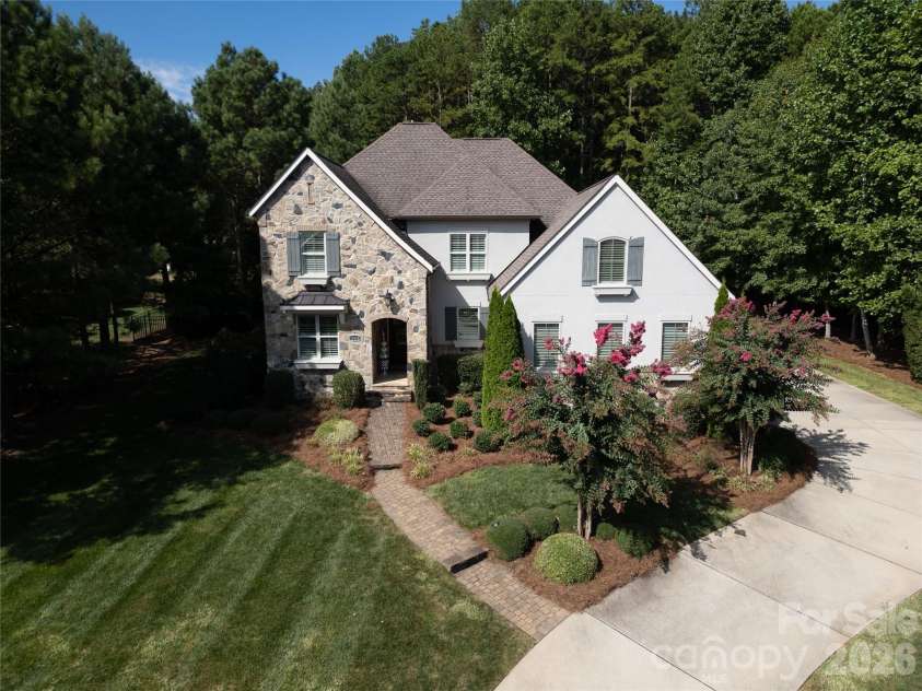 13418 Castleford Drive, Mint Hill, NC 28227.  MLS# CAR4338644, YatesRealty ID 2387. 