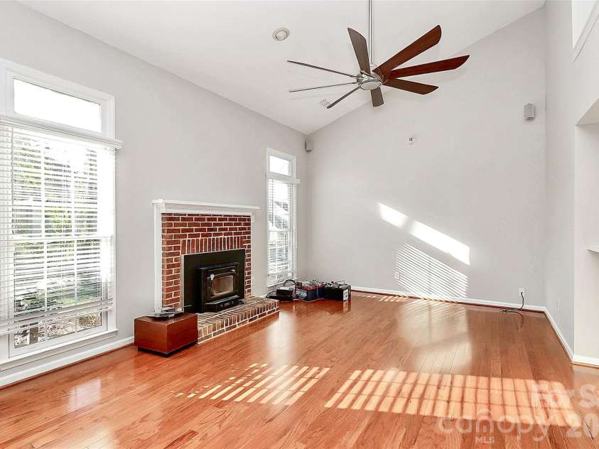 471 Runnymede Drive, Rock Hill, SC 29732.  MLS# CAR4336474, YatesRealty ID 2387. 