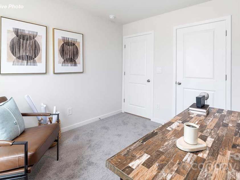 12007 Zazu Way, Charlotte, NC 28215.  MLS# CAR4273829, YatesRealty ID 23870. 