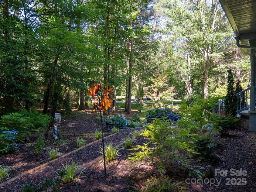 30 Falcon Wood Way, Flat Rock, NC 28739.  MLS# CAR4273281, YatesRealty ID 23873. 