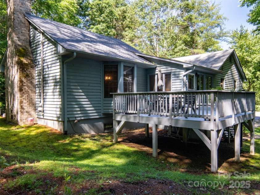 30 Falcon Wood Way, Flat Rock, NC 28739.  MLS# CAR4273281, YatesRealty ID 23873. 
