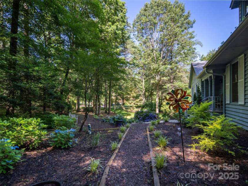 30 Falcon Wood Way, Flat Rock, NC 28739.  MLS# CAR4273281, YatesRealty ID 23873. 