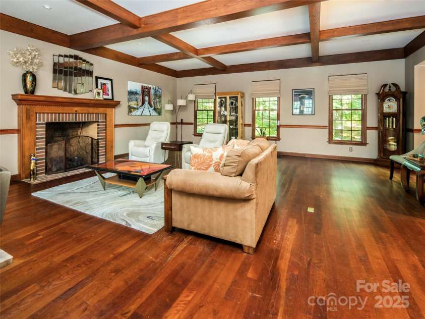 30 Falcon Wood Way, Flat Rock, NC 28739.  MLS# CAR4273281, YatesRealty ID 23873. Living Room