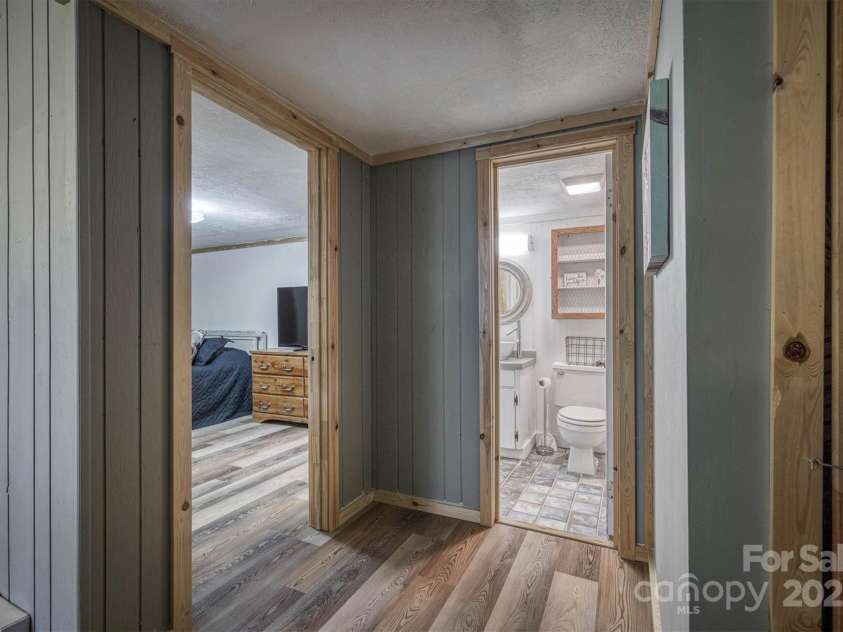 665 Will Robbins Lane, Newland, NC 28657.  MLS# CAR4272320, YatesRealty ID 23874. 