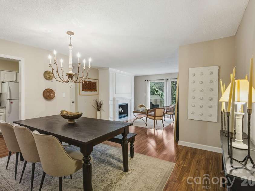 7034 Quail Hill Road, Charlotte, NC 28210.  MLS# CAR4424203, YatesRealty ID 23874. 
