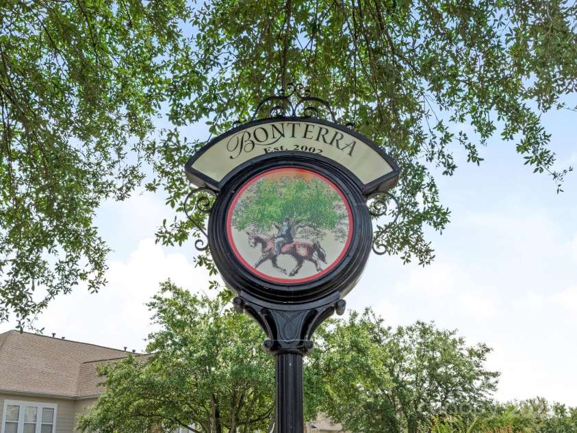 4305 Twenty Grand Drive, Indian Trail, NC 28079.  MLS# CAR4267509, YatesRealty ID 23876. Equestrian Stables