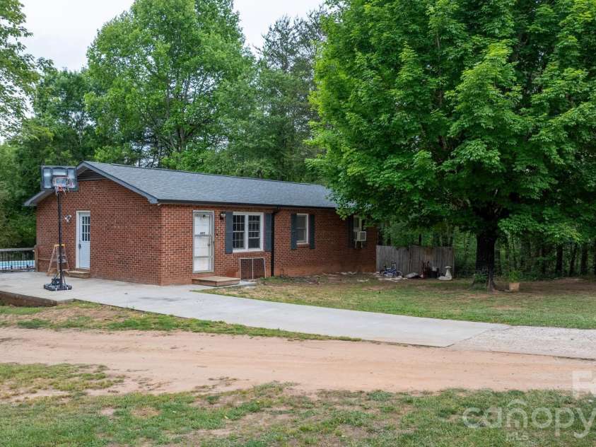 4917 Berkley Street, Morganton, NC 28655.  MLS# CAR4338179, YatesRealty ID 23877. 