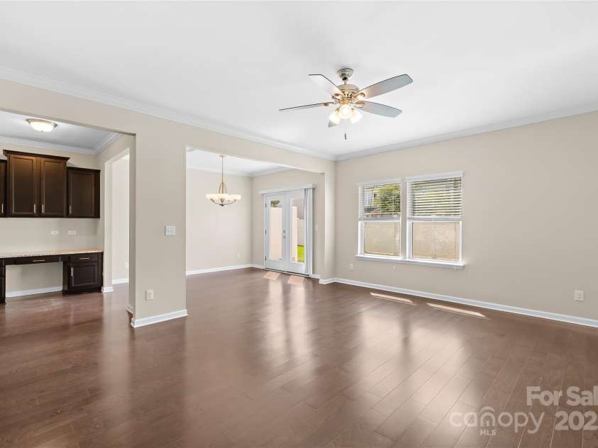 921 Summerlake Drive, Fort Mill, SC 29715.  MLS# CAR4272360, YatesRealty ID 23877. 
