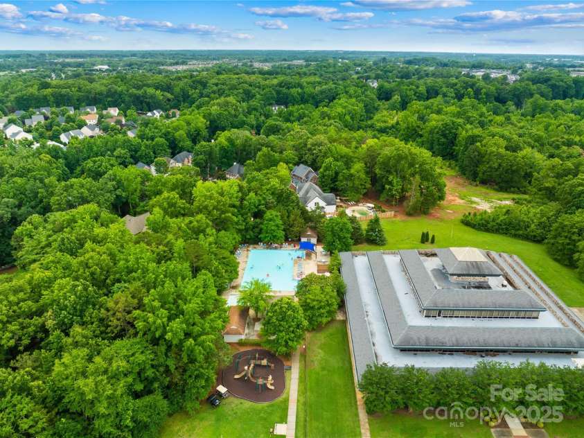 921 Summerlake Drive, Fort Mill, SC 29715.  MLS# CAR4272360, YatesRealty ID 23877. 