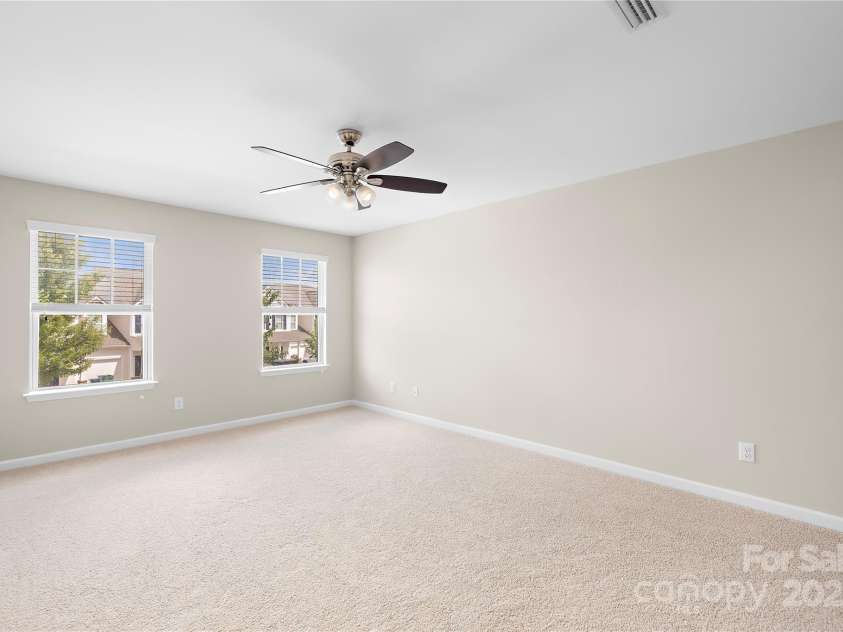 921 Summerlake Drive, Fort Mill, SC 29715.  MLS# CAR4272360, YatesRealty ID 23877. Primary Bedroom
