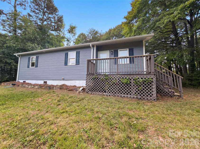 186 Jasmine Circle, Troutman, NC 28166.  MLS# CAR4379699, YatesRealty ID 23879. 