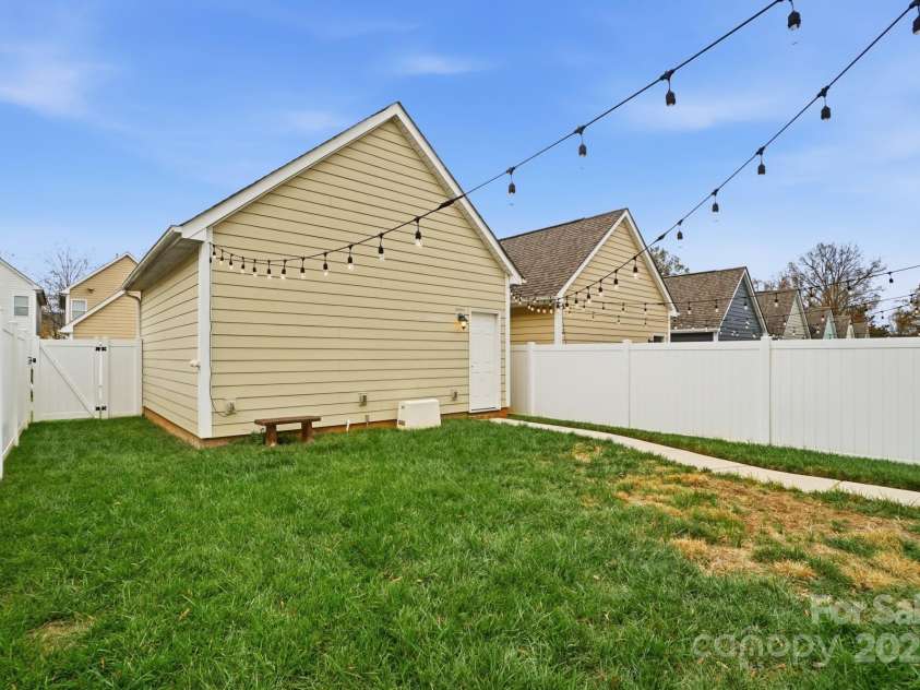 1012 Back Stretch Boulevard, Indian Trail, NC 28079.  MLS# CAR4325920, YatesRealty ID 2388. 