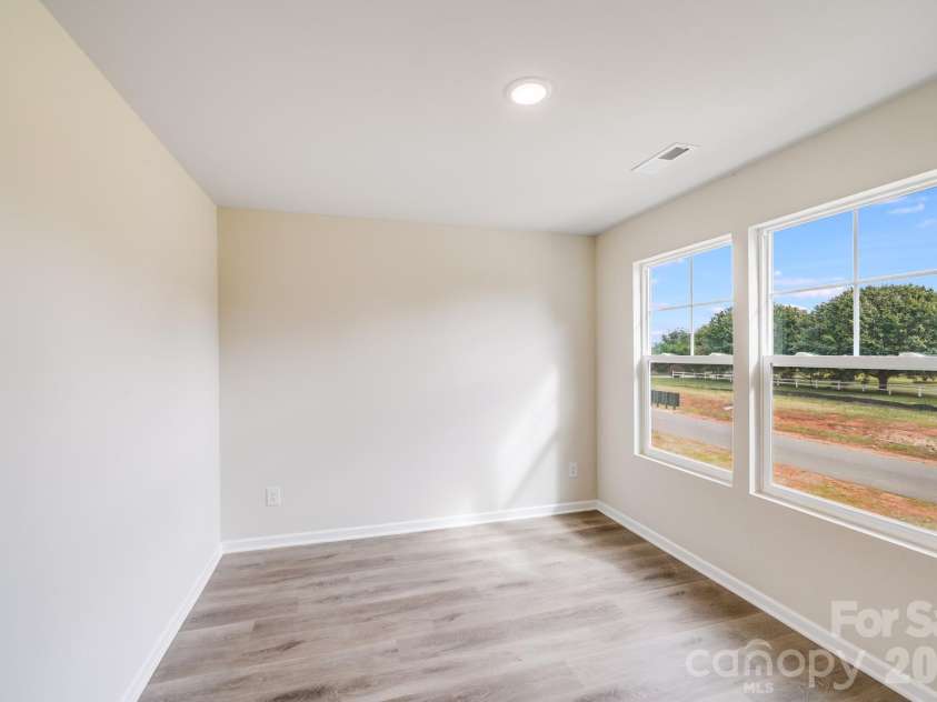 110 Peppervine Lane, Statesville, NC 28625.  MLS# CAR4308366, YatesRealty ID 23880. 