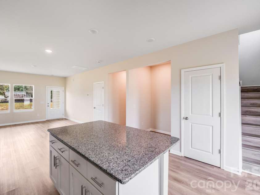 110 Peppervine Lane, Statesville, NC 28625.  MLS# CAR4308366, YatesRealty ID 23880. 