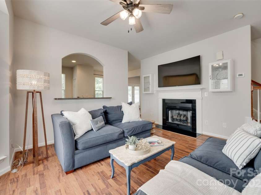 727 Torrey Pines Lane, Fort Mill, SC 29715.  MLS# CAR4265356, YatesRealty ID 23882. 