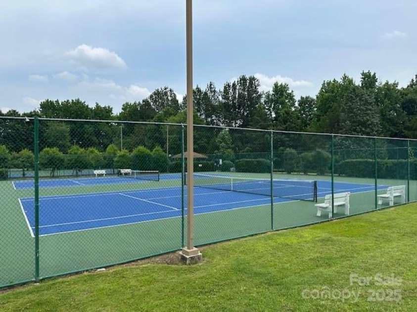 727 Torrey Pines Lane, Fort Mill, SC 29715.  MLS# CAR4265356, YatesRealty ID 23882. 